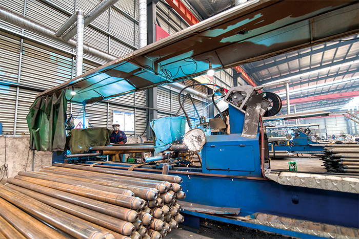 黄海网架杆件自动焊接